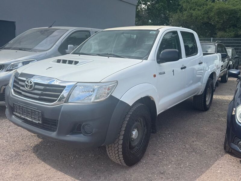 Weiß Gebraucht 2015 Toyota HiLux Abholung | 13.999 € - Bild 1/4