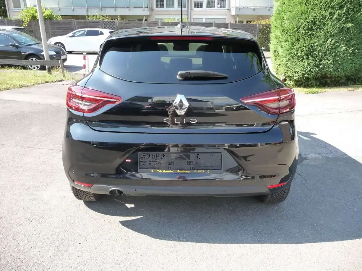 Gebraucht Renault Clio Evolution 91 PS (66 kW) 2023 Schwarz Kleinwagen