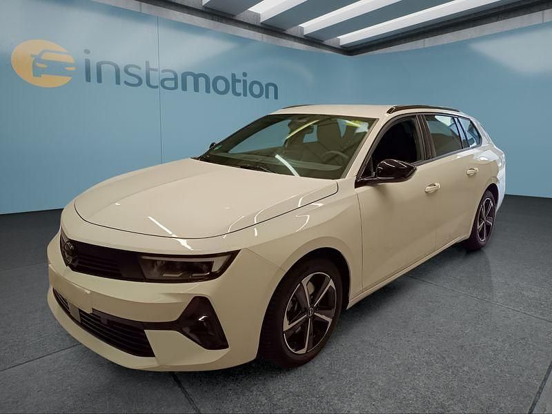 Weiß Gebraucht 2024 Opel Astra Kombi | 26.649 € (Fairer Preis) - Bild 1/4