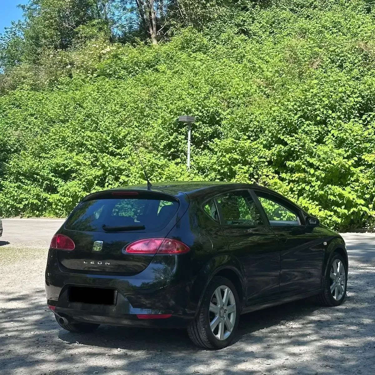 Gebraucht Seat Leon 101 PS (74 kW) 2008 Schwarz Kleinwagen