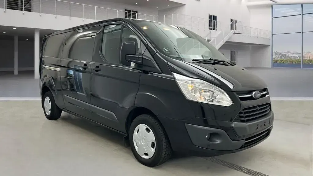 Gebraucht Ford Transit Custom Trend 131 PS (96 kW) 2018 Schwarz Van / Kleinbus