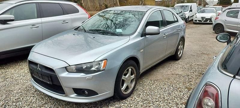 Grau Gebraucht 2011 Mitsubishi Lancer Limousine | 2.000 € (Superpreis) - Bild 1/4