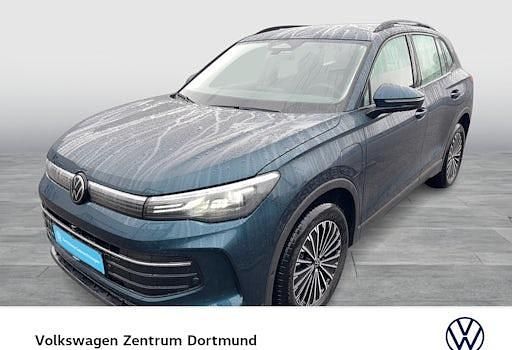Gebraucht VW Tiguan Life 204 PS (150 kW) 2025 Blau SUV