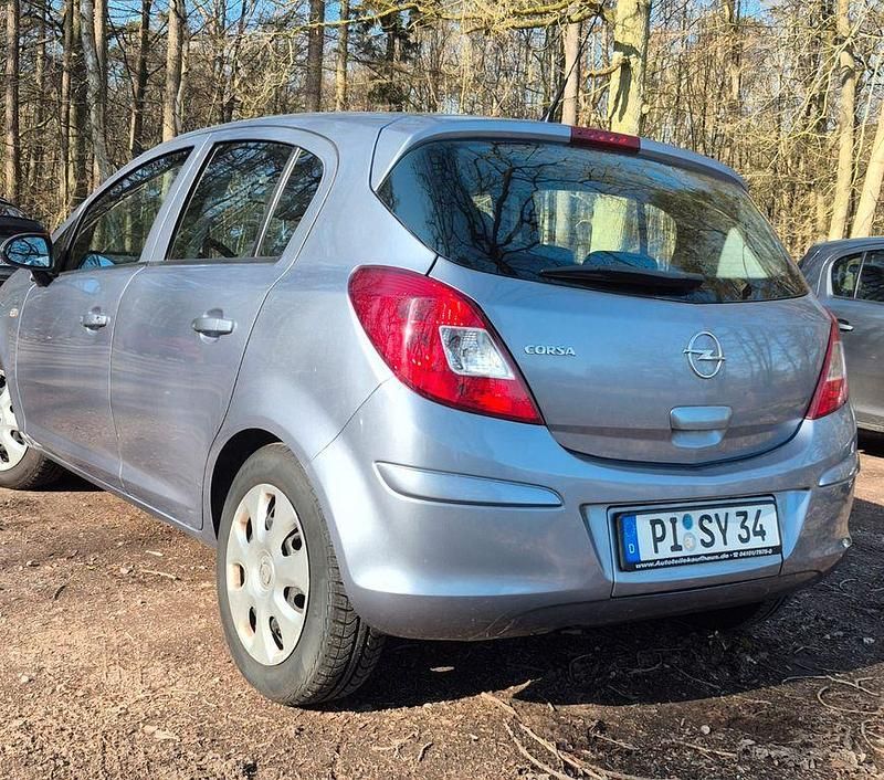 Gebraucht Opel Corsa Innovation 80 PS (58 kW) 2009 Grau Kleinwagen