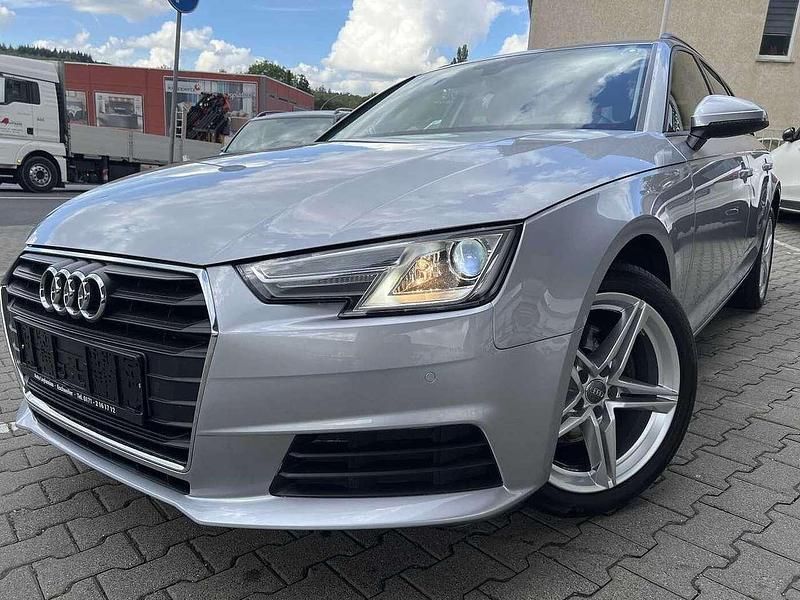 Silber Gebraucht 2016 Audi A4 Design Kombi | 16.999 € (Etwas zu teuer) - Bild 1/4