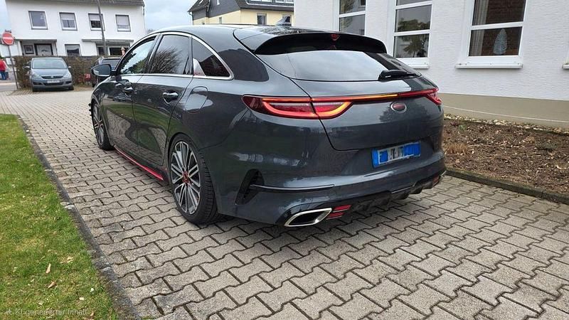 Gebraucht Kia ProCeed GT 204 PS (150 kW) 2020 Grau Kombi