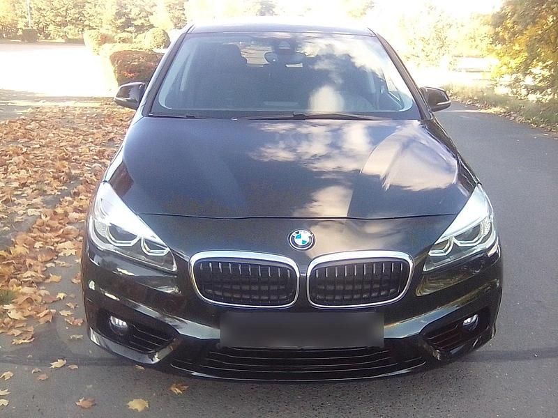 Gebraucht 2017 BMW 218 Sport Line Kombi | 8.850 € (Guter Preis) - Bild 1/4