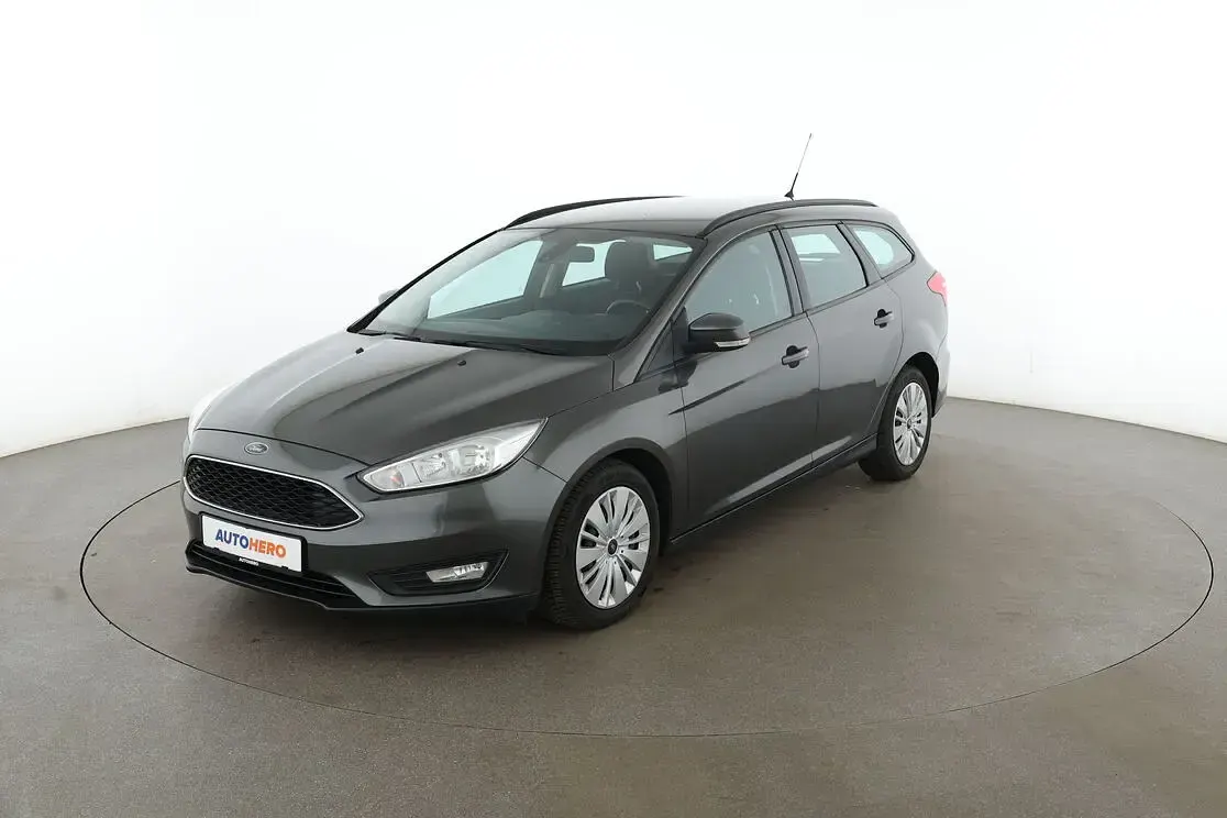 Gebraucht Ford Focus Trend 2016 Kombi