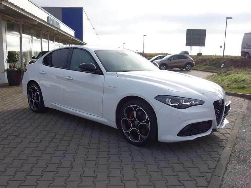 Gebraucht Alfa Romeo Giulia Veloce 280 PS (205 kW) 2024 Grigio vesuvio, metallic Limousine