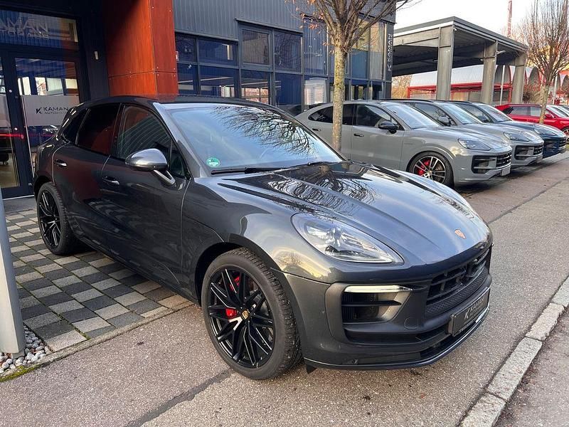 Gebraucht Porsche Macan GTS 441 PS (324 kW) 2023 Vulkangrau SUV
