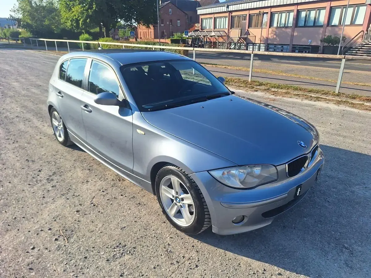 Gebraucht BMW 120 150 PS (110 kW) 2006 Grau Kleinwagen