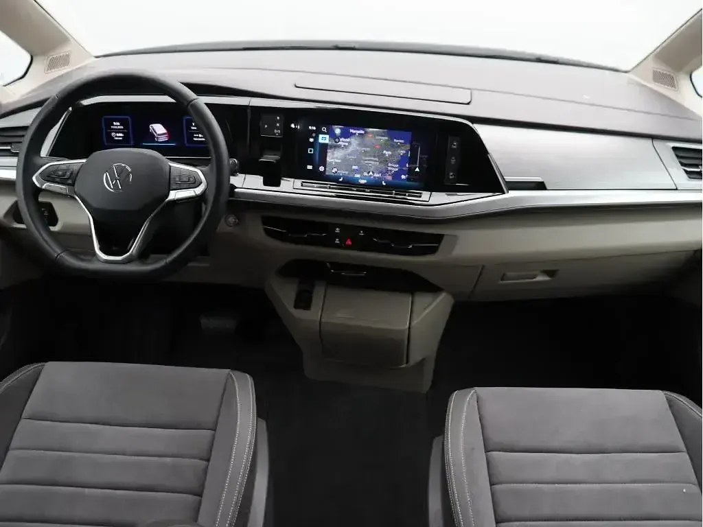 Gebraucht VW Multivan Life 150 PS (110 kW) 2025 Schwarz Van / Kleinbus