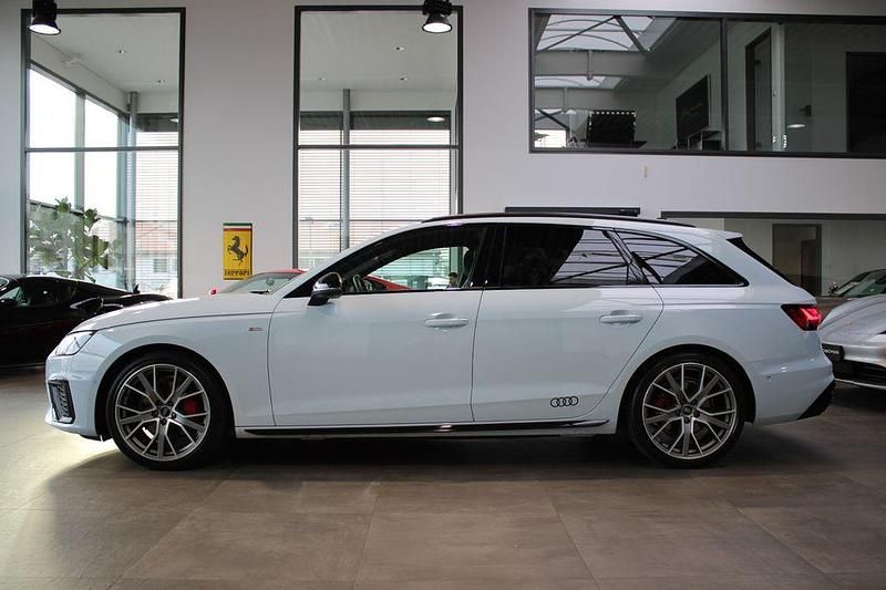 Gebraucht Audi A4 Exclusive 204 PS (150 kW) 2024 Weiß Kombi