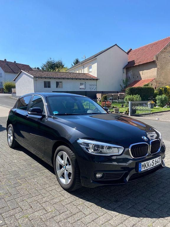 Używany BMW 116 Advantage 116 KM (85 kW) 2019 Czarny Hatchback