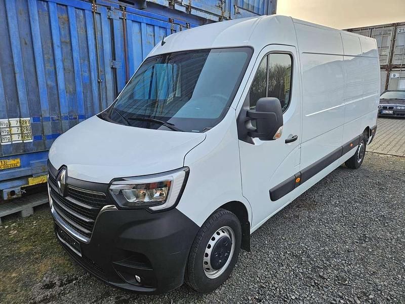 Gebraucht Renault Master Basis 135 PS (99 kW) 2024 Weiß Van / Kleinbus
