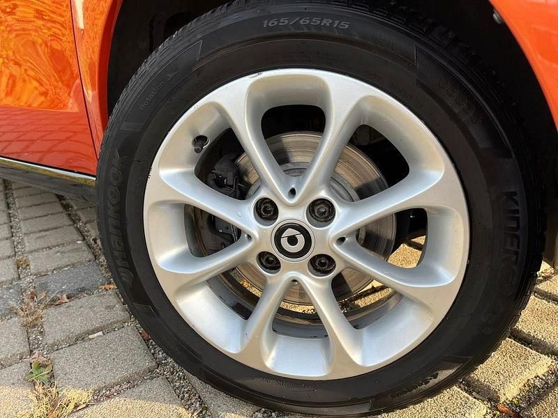 Używany Smart ForFour Passion 71 KM (52 kW) 2017 Pomarańczowy Hatchback