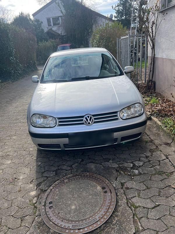 Gebraucht VW Golf IV 101 PS (74 kW) 2003 Silber Limousine