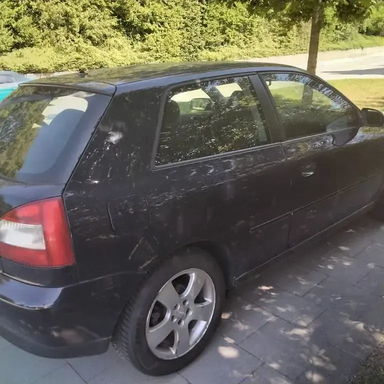 Gebraucht Audi A3 Sport 101 PS (74 kW) 2002 Schwarz Kleinwagen