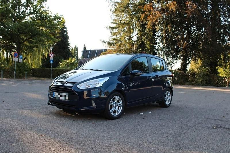 Second-hand Ford B-MAX SYNC Edition 75 CP (55 kW) 2013 Albastru Monovolum