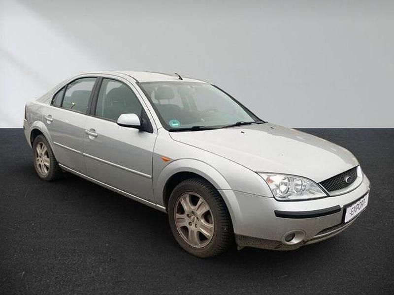 Gebraucht Ford Mondeo Ambiente 125 PS (91 kW) 2003 Stardust silver (metallic) Limousine