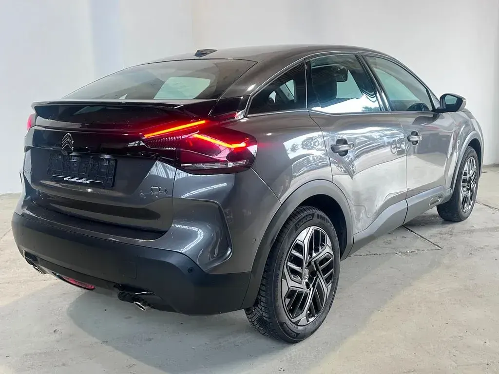 Gebraucht Citroën C4 Feel 131 PS (96 kW) 2021 Grau SUV