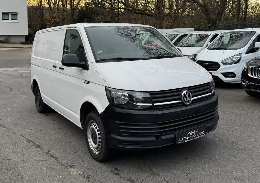 Gebraucht VW Transporter 102 PS (75 kW) 2019 Candyweiß Van