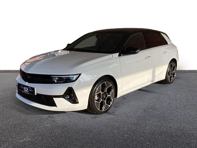 Neu Opel Astra Ultimate 181 PS (133 kW) 2025 Weiss banquise/typ aussenverkl Limousine