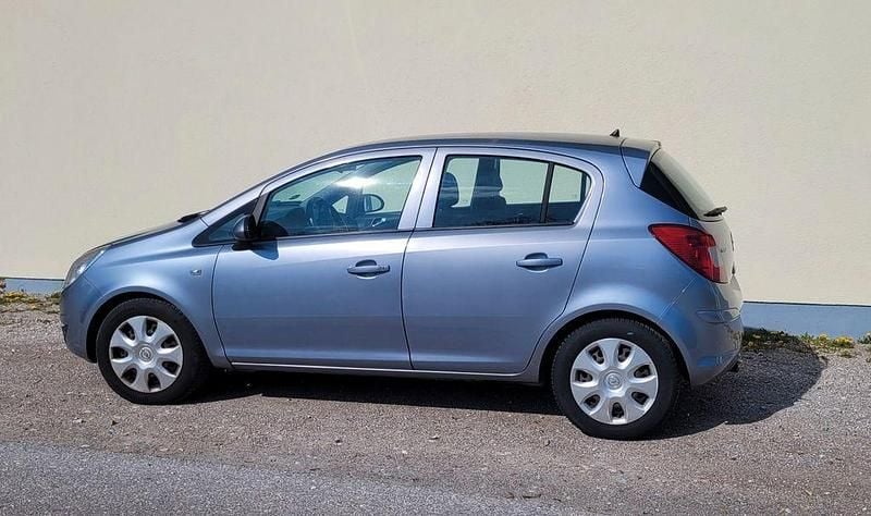 Gebraucht Opel Corsa 86 PS (63 kW) 2010 Grau Kleinwagen