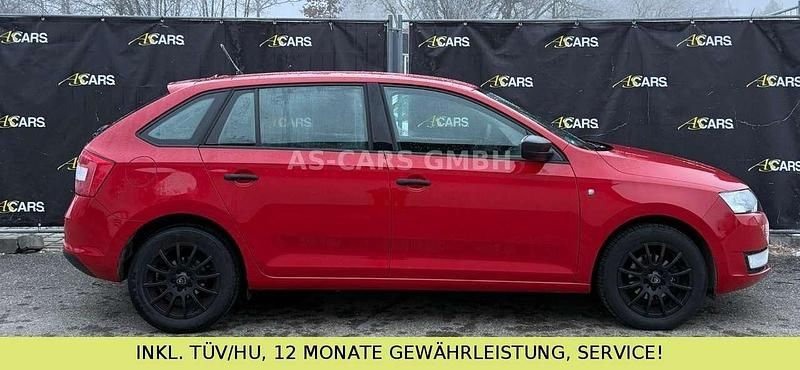 Gebraucht Skoda Rapid 86 PS (63 kW) 2015 Rot Limousine