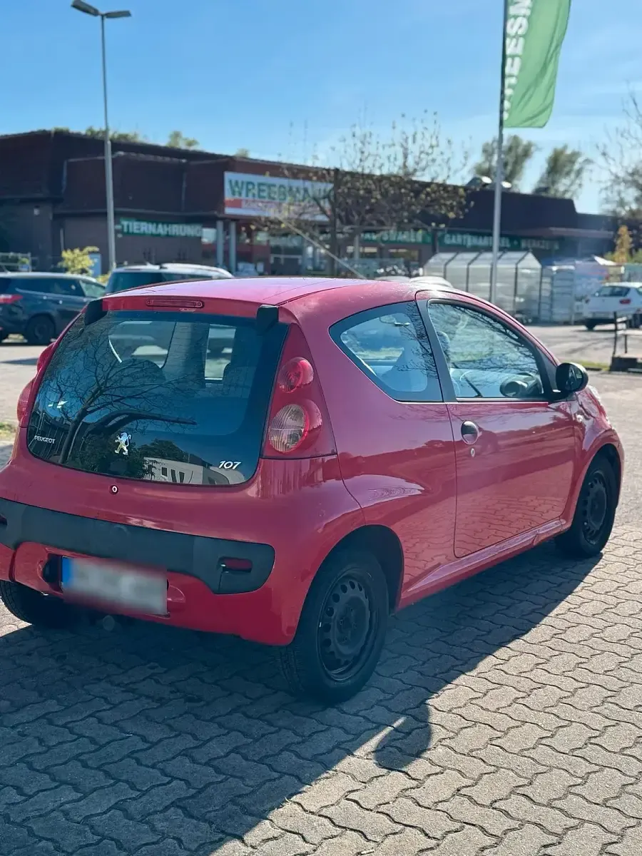 Usata Peugeot 107 2010 Rosso Utilitaria