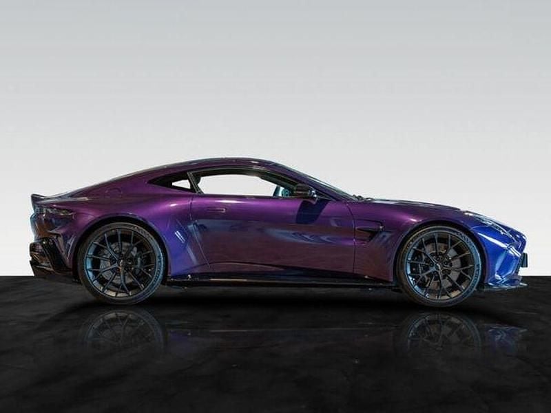 Gebraucht Aston Martin Vantage 665 PS (489 kW) 2025 Violett Coupé