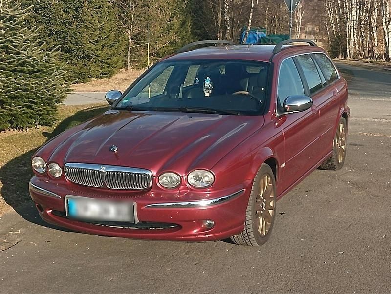 Rot Gebraucht 2005 Jaguar X-type Kombi | 2.800 € (Guter Preis) - Bild 1/4