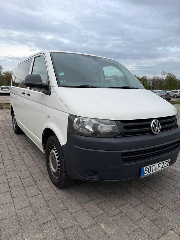 Second-hand VW T5 105 CP (77 kW) 2012 Alb Van