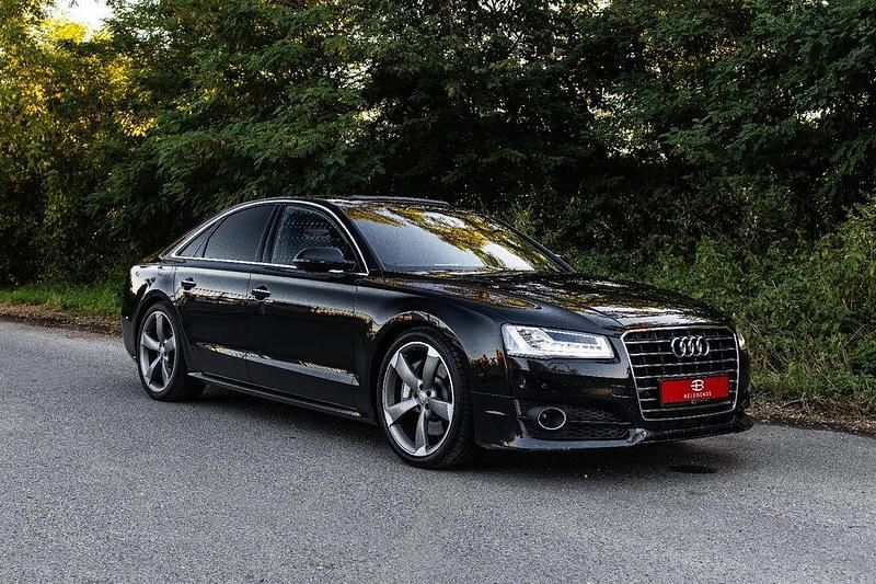 Schwarz Gebraucht 2016 Audi A8 Sport Limousine | 24.200 € (Fairer Preis) - Bild 1/4