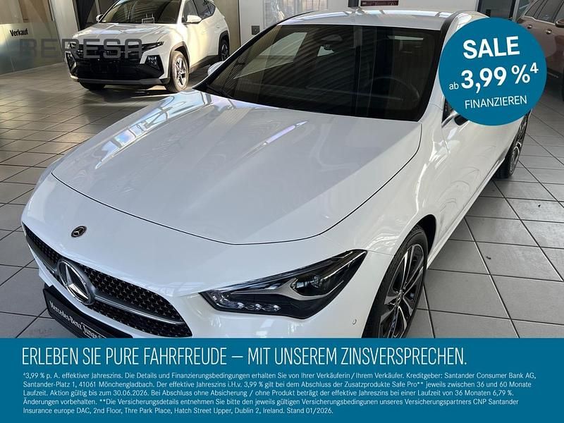Weiß Gebraucht 2025 Mercedes CLA180 Progressive Limousine | 30.990 € (Guter Preis) - Bild 1/4