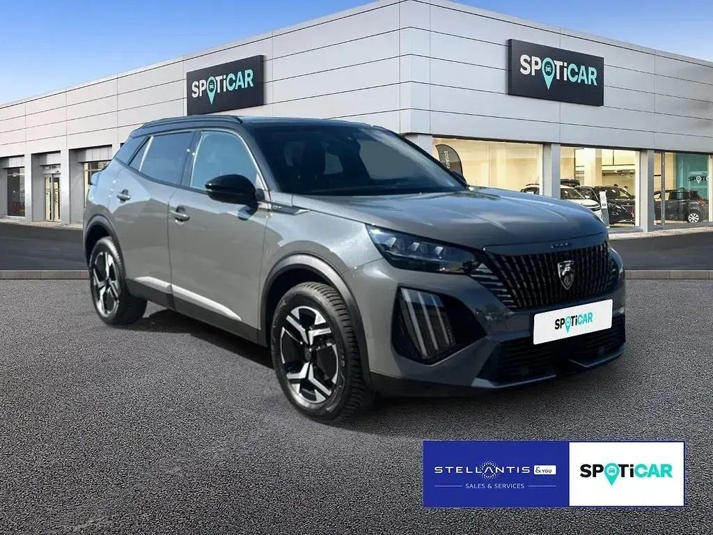 Gebraucht Peugeot 2008 GT 131 PS (96 kW) 2024 Grau SUV