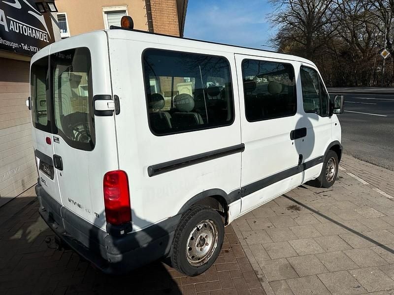 Gebraucht Opel Movano 114 PS (83 kW) 2002 Weiß Van / Kleinbus