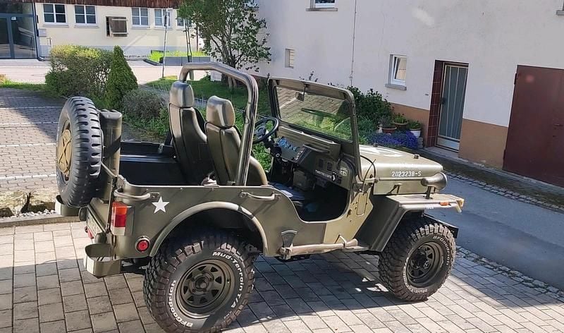 Grün Gebraucht 2000 Jeep CJ SUV | 11.000 € - Bild 1/4