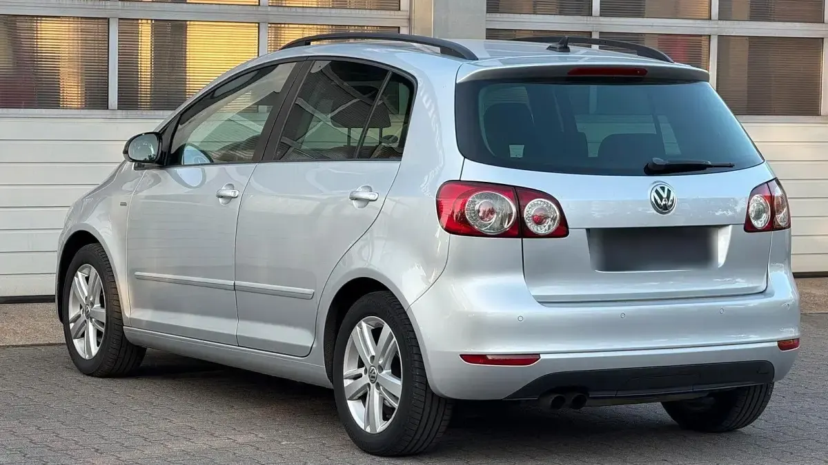 Gebraucht VW Golf Plus Match 122 PS (89 kW) 2013 Grau Van / Kleinbus