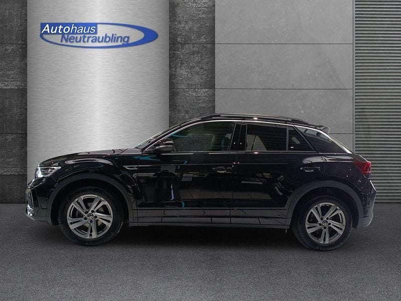 Gebraucht VW T-Roc R-line 150 PS (110 kW) 2025 (schwarz) deep black perleffekt SUV