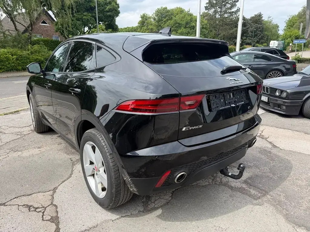 Gebraucht Jaguar E-Pace S 150 PS (110 kW) 2019 Schwarz SUV