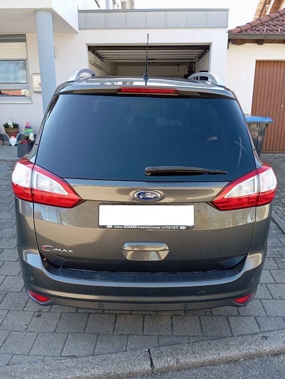 Gebraucht Ford Grand C-Max Titanium 150 PS (110 kW) 2016 Grau Van / Kleinbus