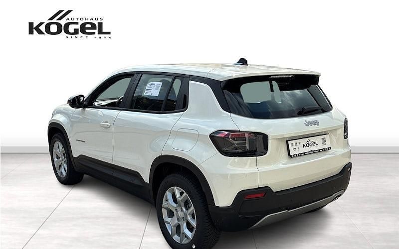 Neu Jeep Avenger Altitude 100 PS (73 kW) 2025 Weiß SUV