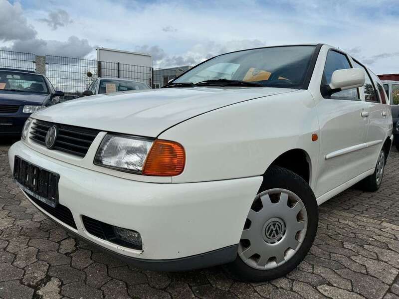 Weiß Gebraucht 1999 VW Polo Comfortline Kombi | 899 € (Guter Preis) - Bild 1/4