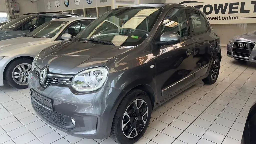 Używany Renault Twingo Intens 92 KM (67 kW) 2019 Szary Hatchback