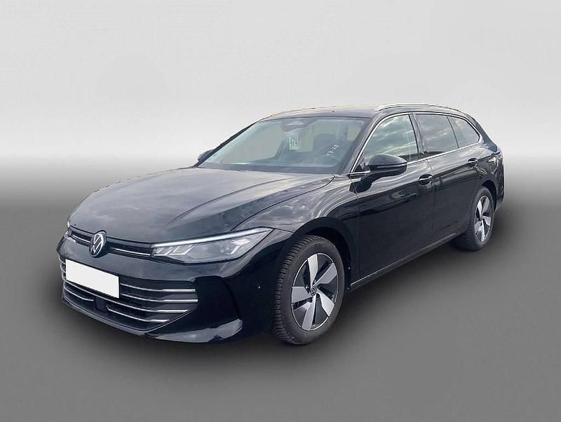 Usata VW Passat 150 CV (110 kW) 2025 Nero Station wagon