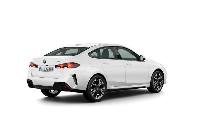 Neu BMW 216 122 PS (89 kW) 2025 Weiß Coupé