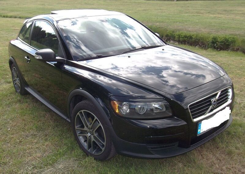 Schwarz Gebraucht 2008 Volvo C30 Kleinwagen | 4.750 € (Etwas zu teuer) - Bild 1/4