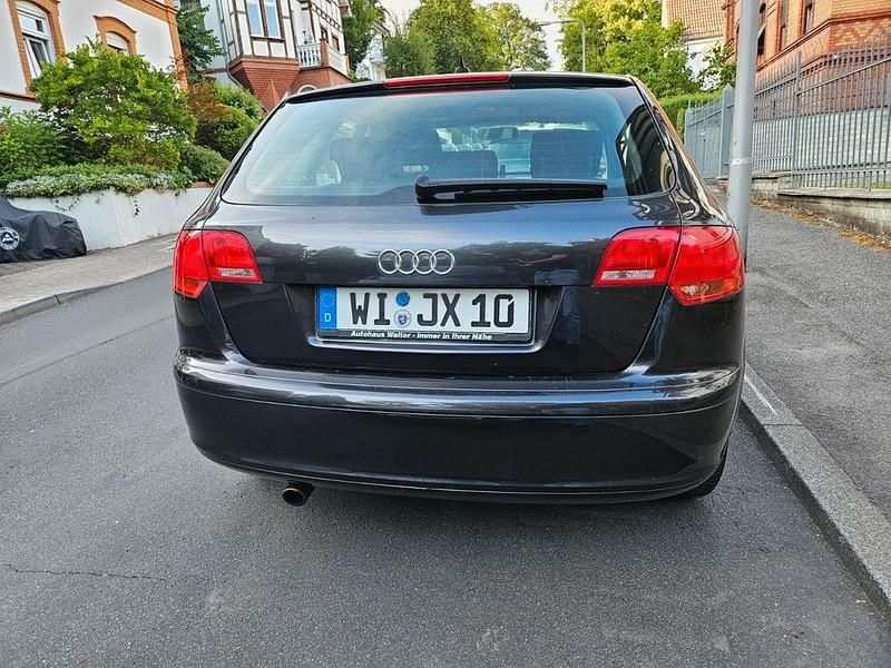 Używany Audi A3 Ambiente 116 KM (85 kW) 2005 Czarny Hatchback