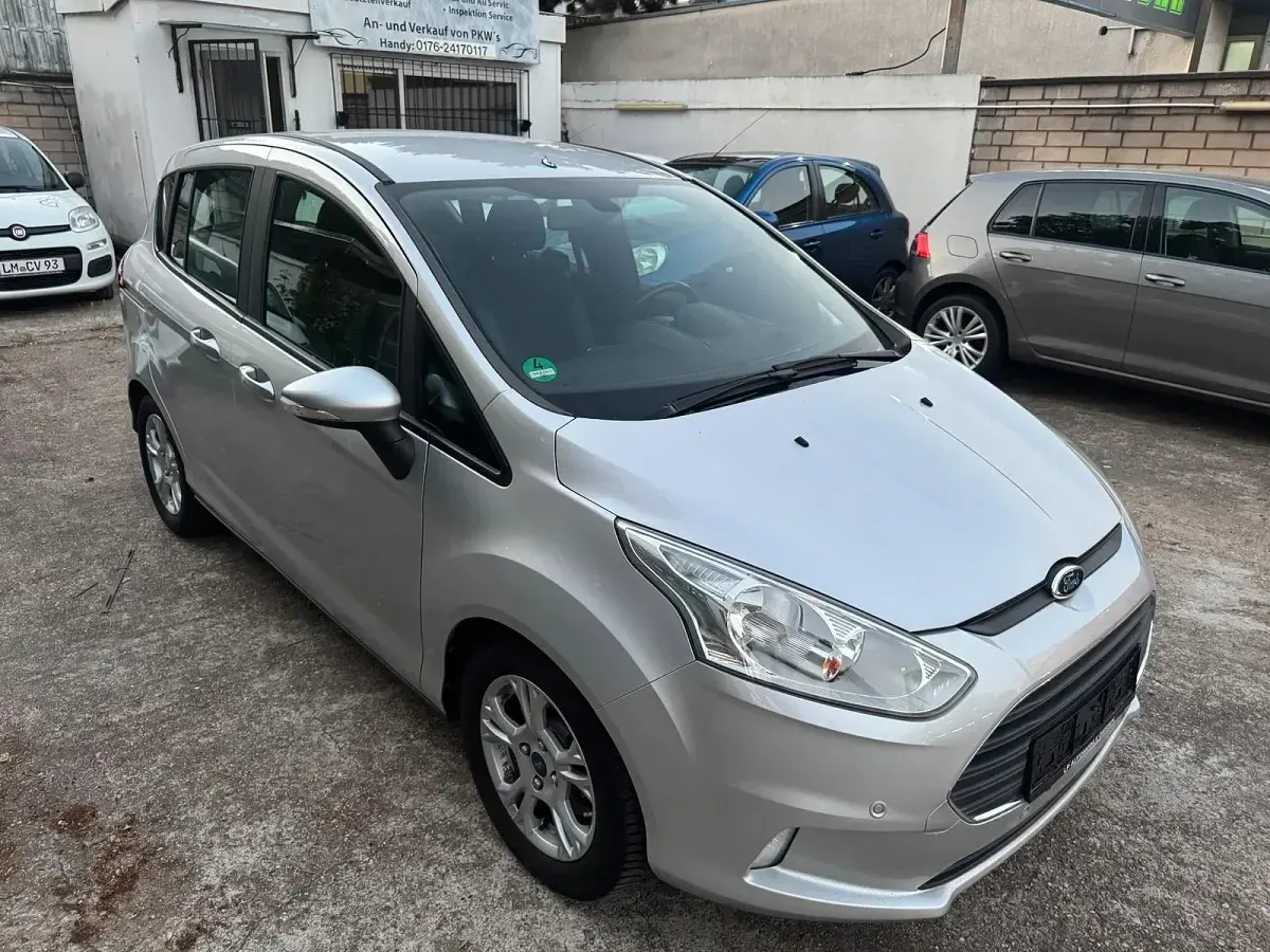Gebraucht Ford B-MAX 95 PS (69 kW) 2015 Silber Van / Kleinbus
